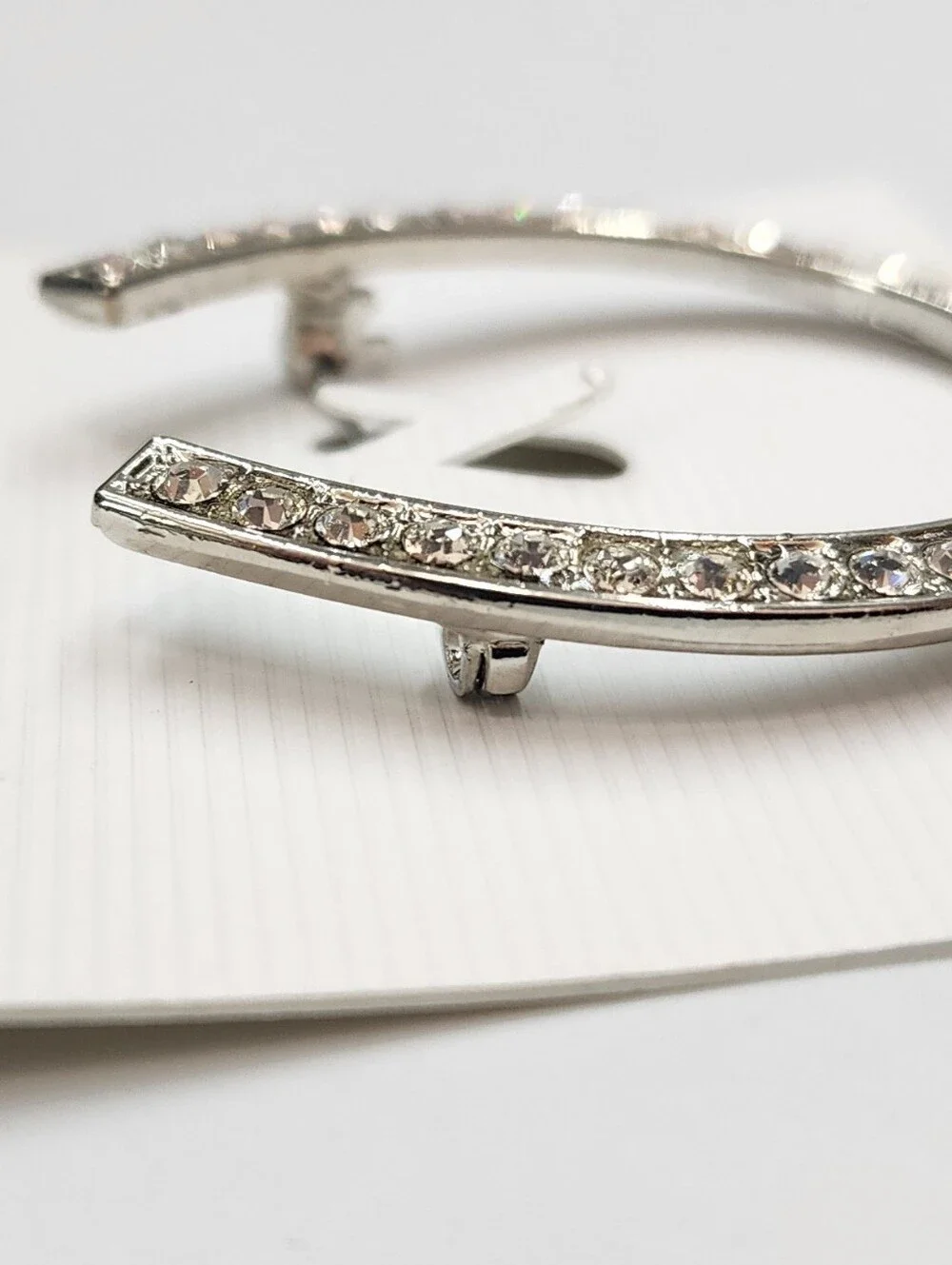 Vintage Rhinestone Silver Tone Horseshoe Brooch New On Card 2